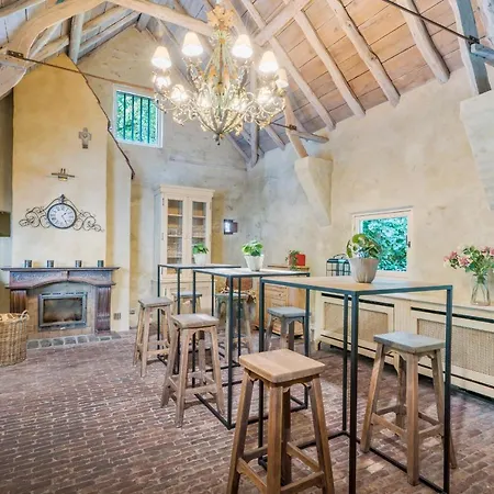Дом отдыха Fantastische Vakantiewoning Aan Het Bos Wingene